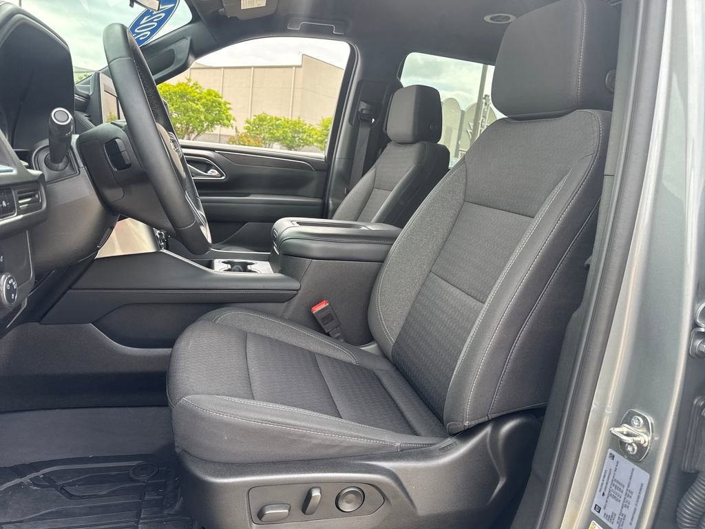 Used 2024 Chevrolet Tahoe LS w/ Driver Alert Package RWD image 17