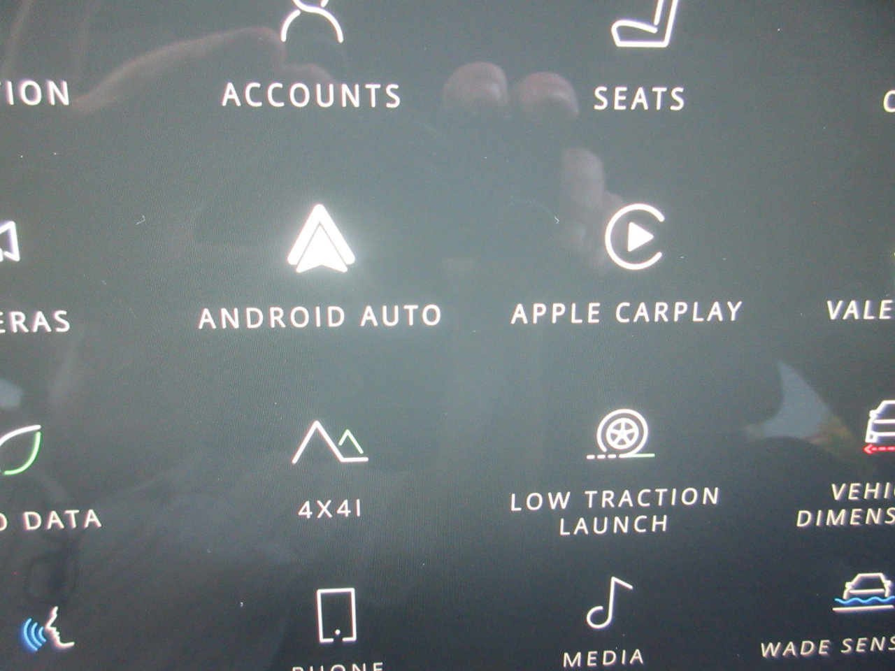 Used 2024 Land Rover Range Rover Sport SE image 60