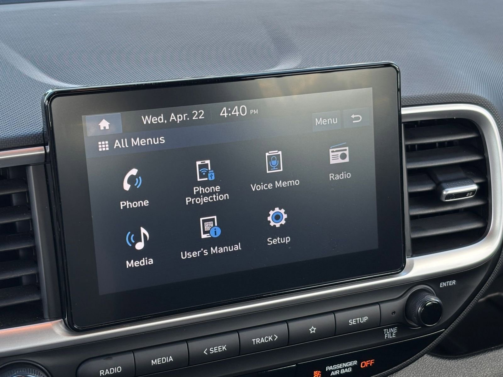 Used 2025 Hyundai Venue SEL FWD image 20