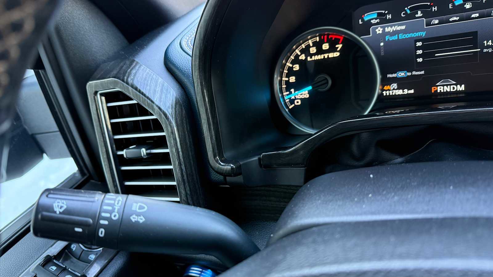 Used 2018 Ford F150 Limited w/ Trailer Tow Package image 17