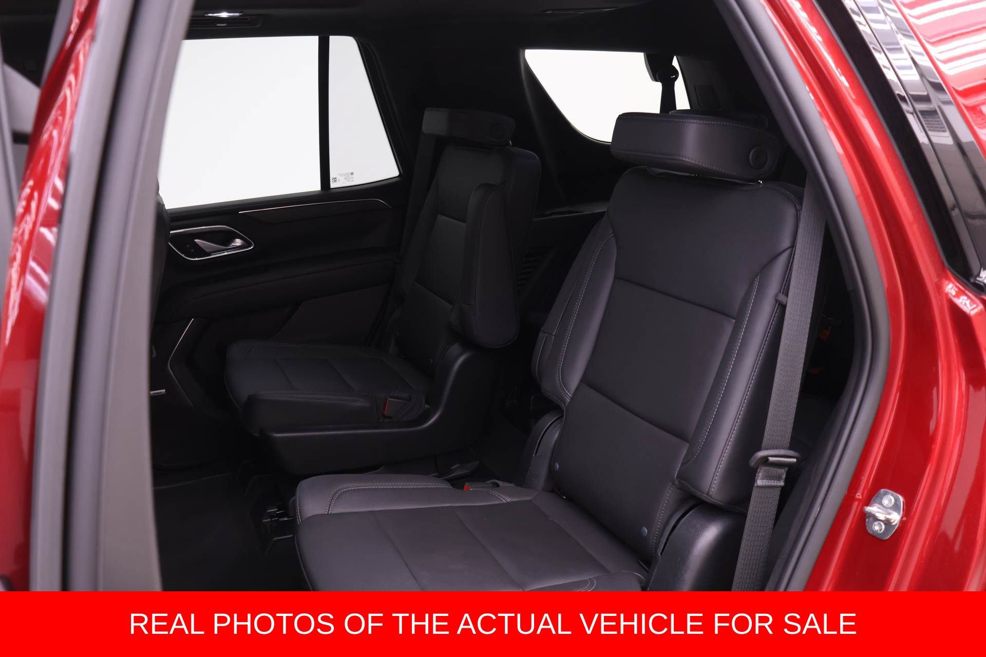 Used 2023 Chevrolet Tahoe Z71 w/ Z71 Off-Road Package image 10