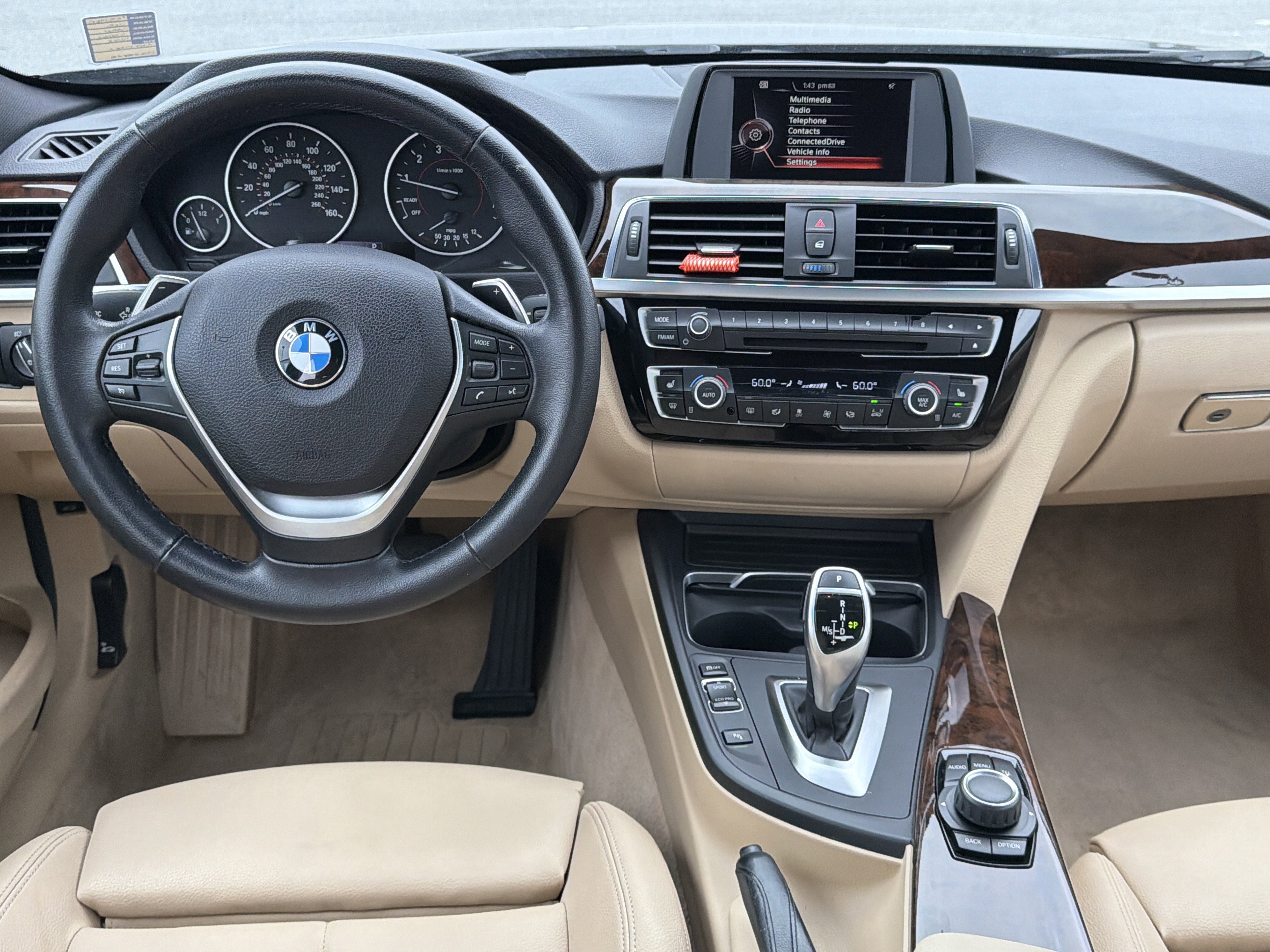 Used 2016 BMW 328i Sedan RWD image 27