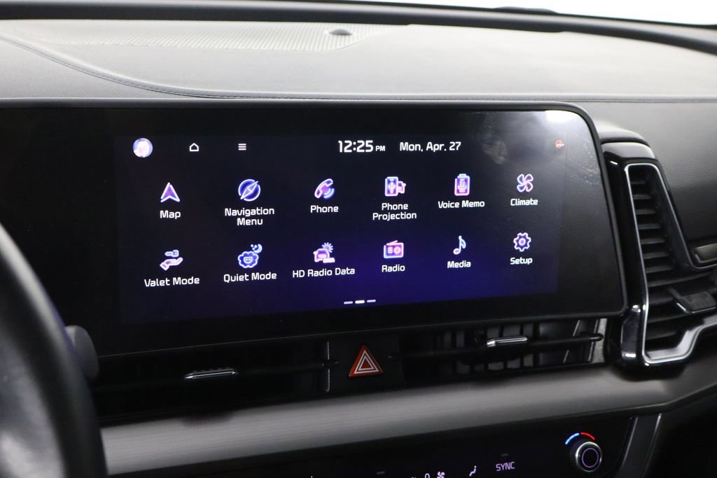 Used 2023 Kia Sportage EX FWD image 29