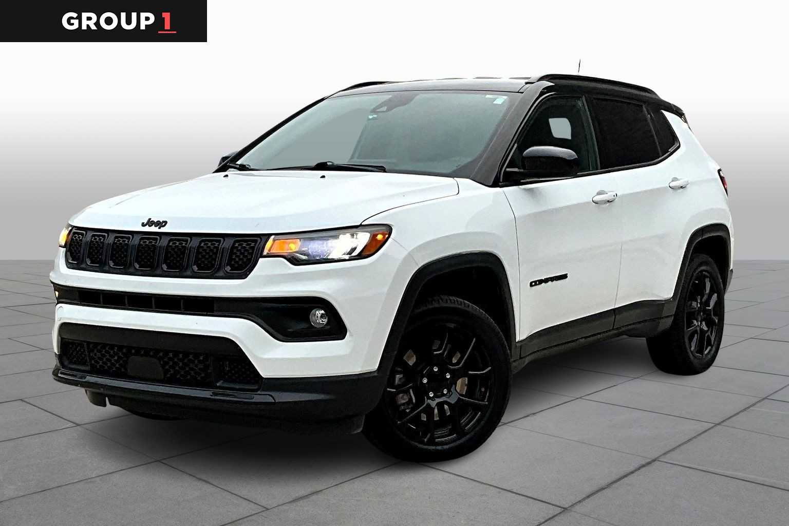 Used 2023 Jeep Compass Altitude