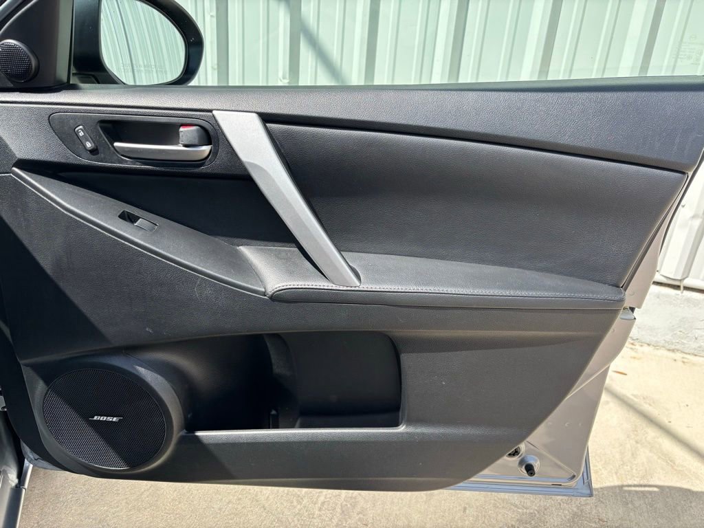 Used 2012 MAZDA MAZDA3 i Grand Touring image 34