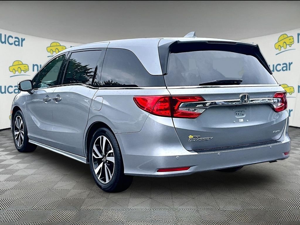 Used 2018 Honda Odyssey Elite image 4