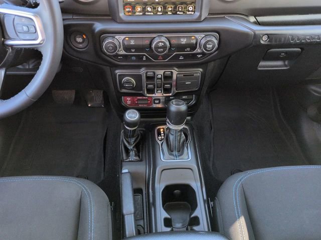 Certified 2023 Jeep Wrangler Unlimited Rubicon 4xe AWD/4WD image 22