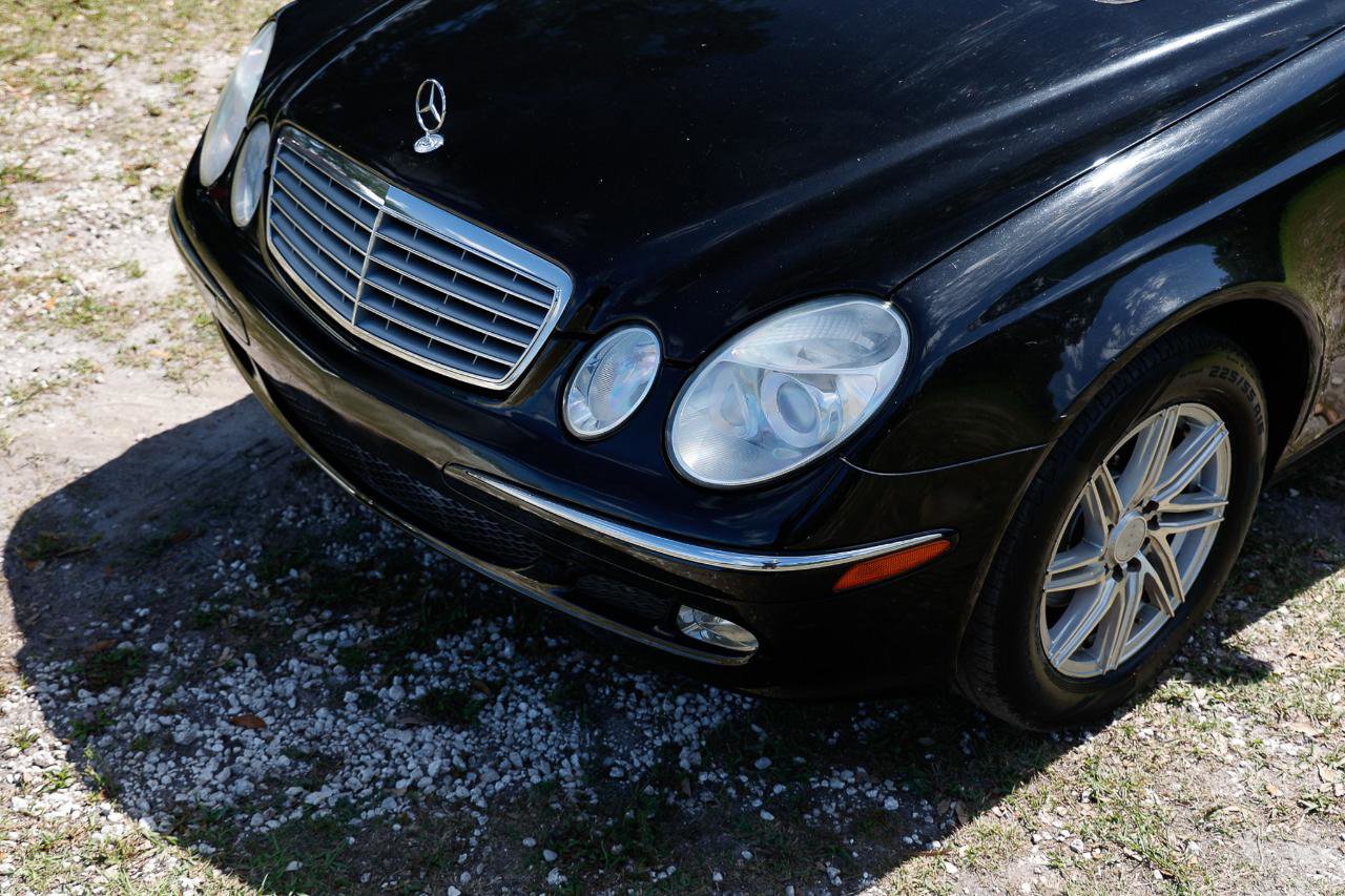 Used 2003 Mercedes-Benz E 320 Sedan w/ X2 Opt Pkg image 25