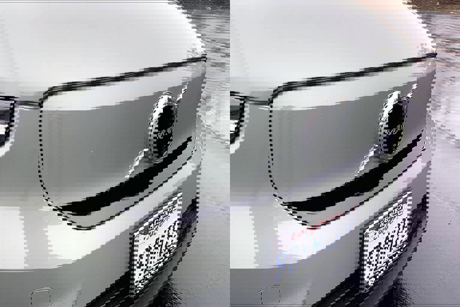 Used 2023 Volvo XC40 Recharge Ultimate image 33