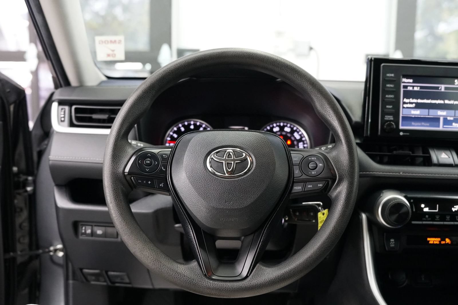 Used 2020 Toyota RAV4 LE w/ All Weather Liner Package AWD/4WD image 19