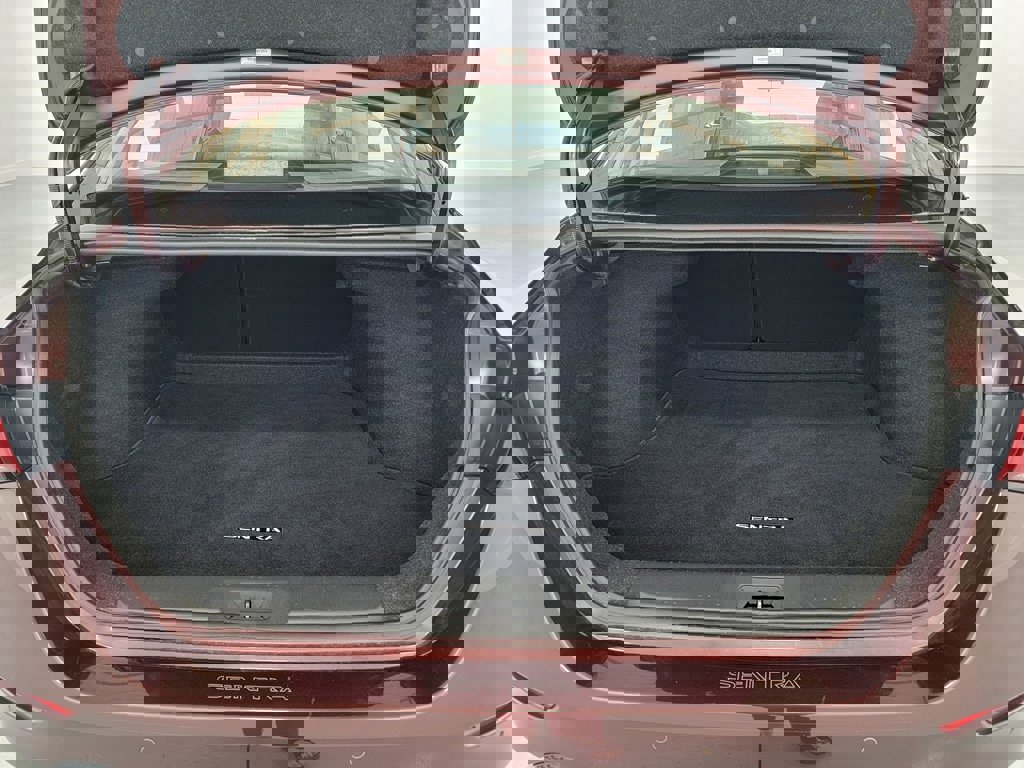 Used 2022 Nissan Sentra SV image 25