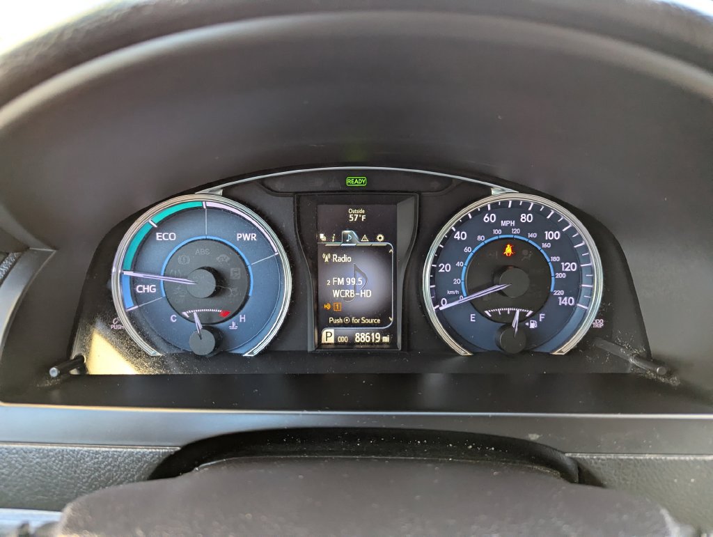 Used 2017 Toyota Camry XLE w/ Moonroof Package FWD image 20