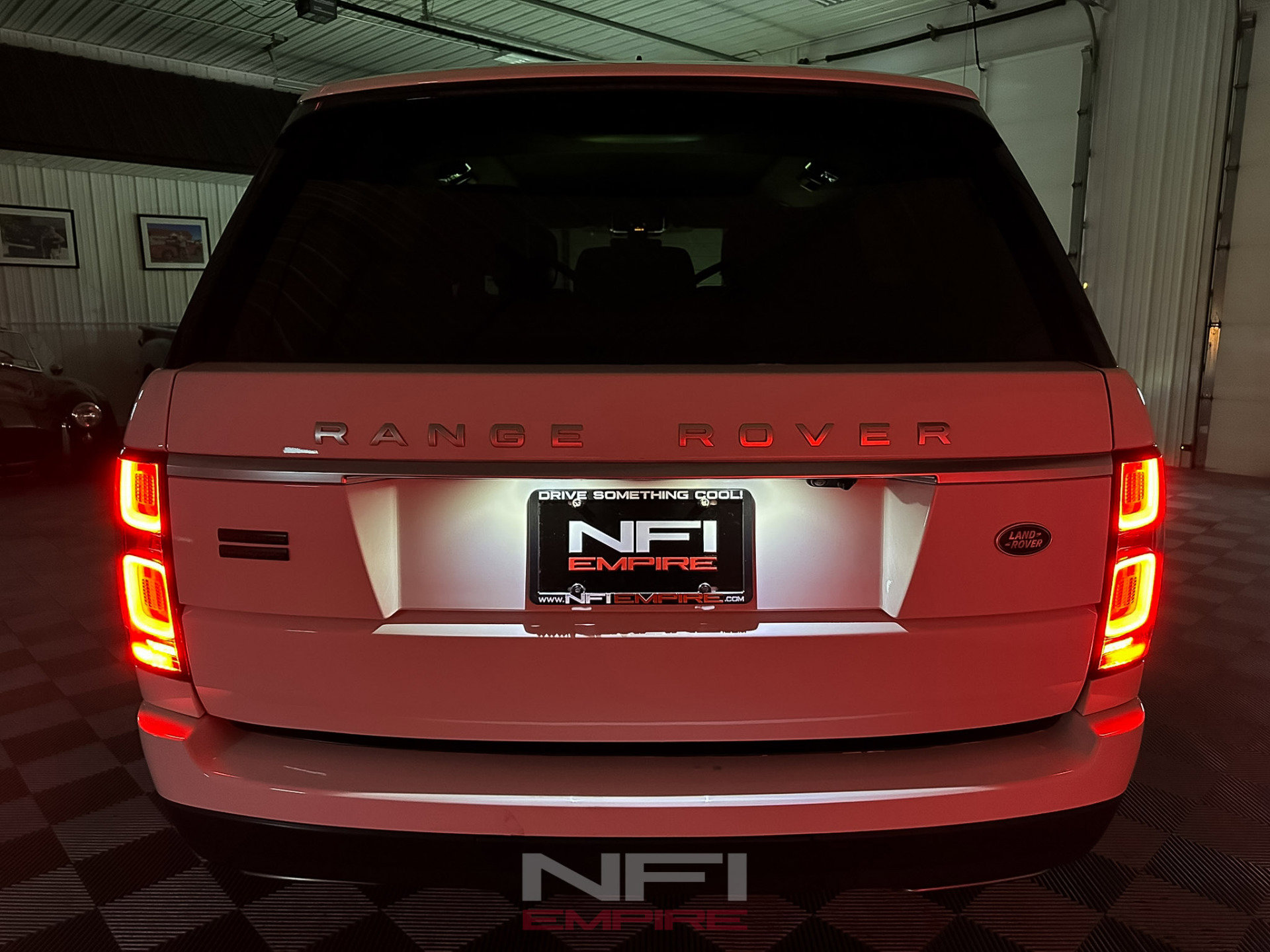 Used 2018 Land Rover Range Rover Supercharged AWD/4WD image 58