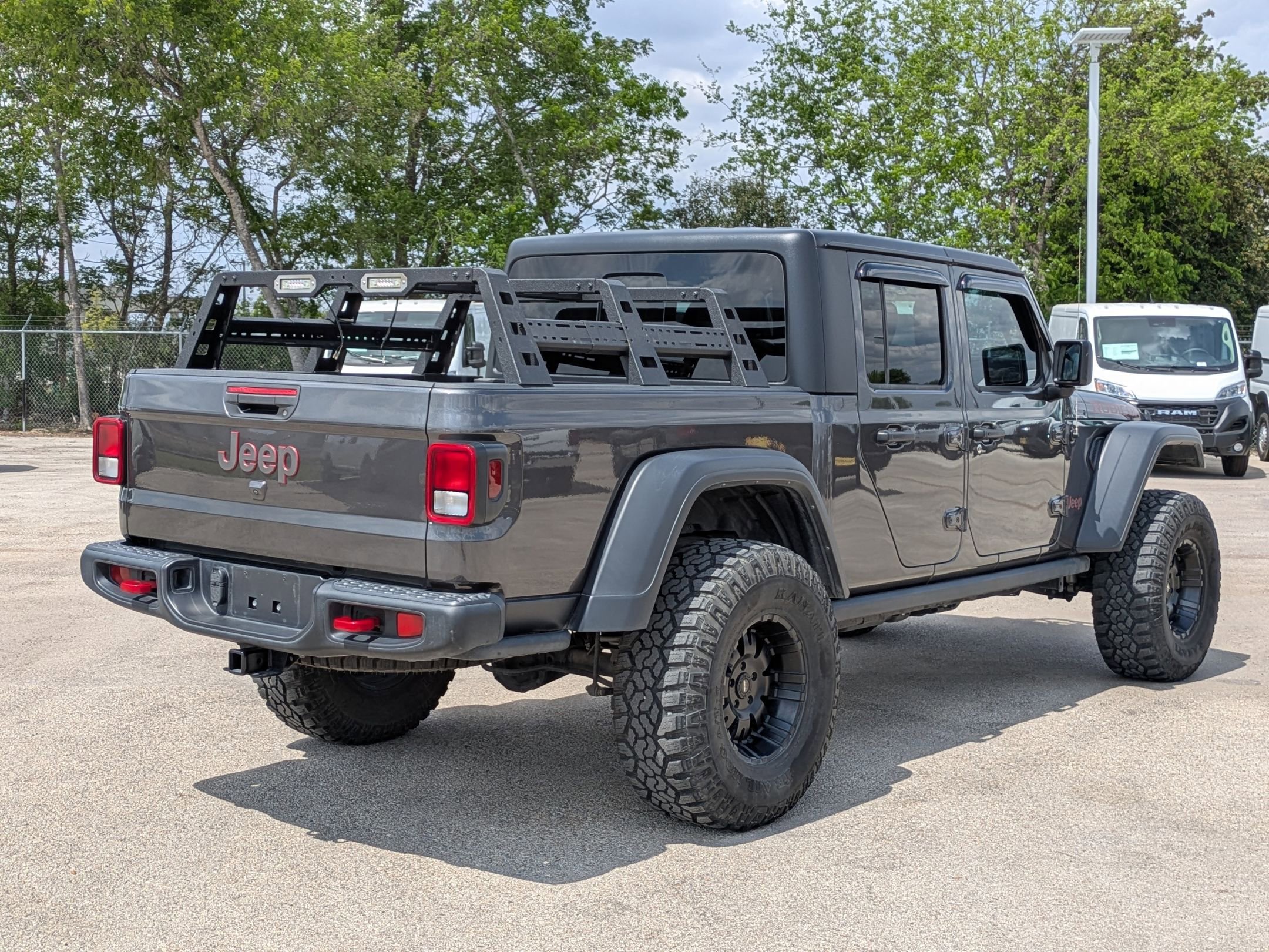 Used 2023 Jeep Gladiator Rubicon w/ Cold Weather Group image 3