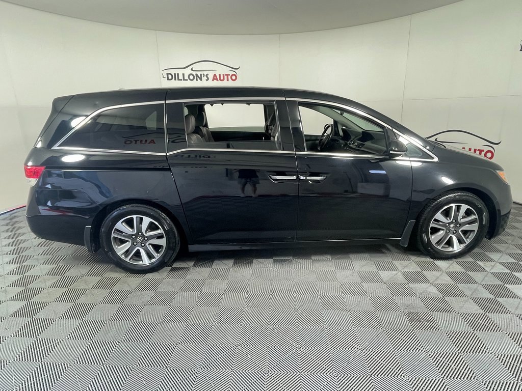 Used 2016 Honda Odyssey Touring Elite image 9