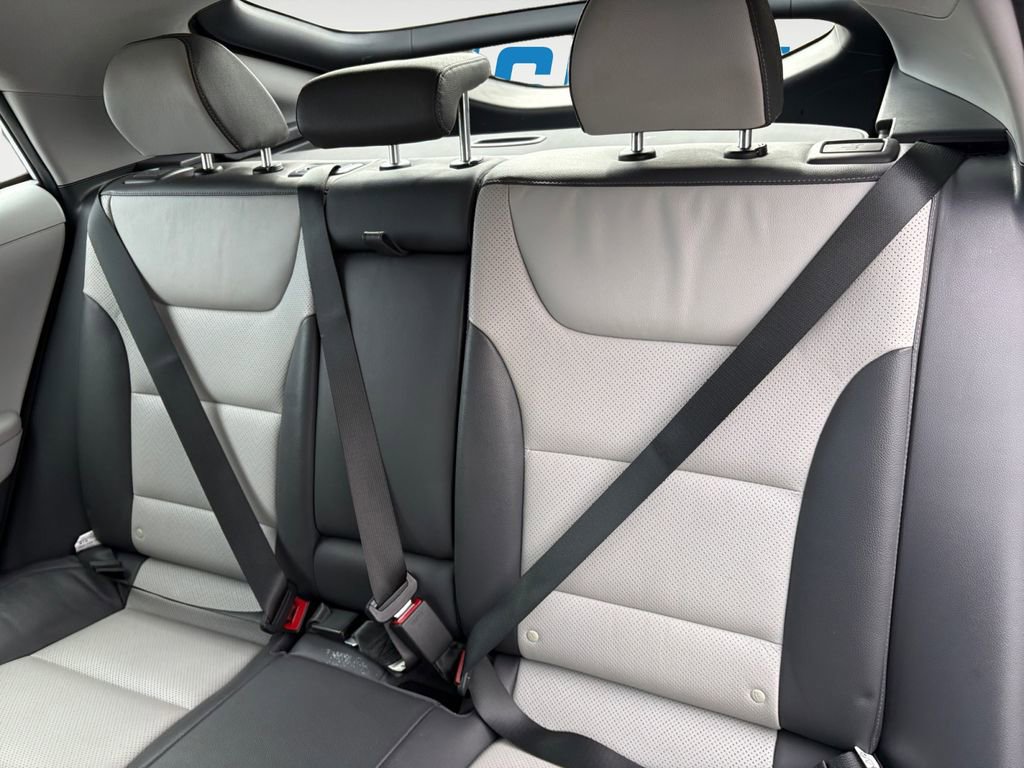Used 2020 Hyundai Ioniq Limited image 21