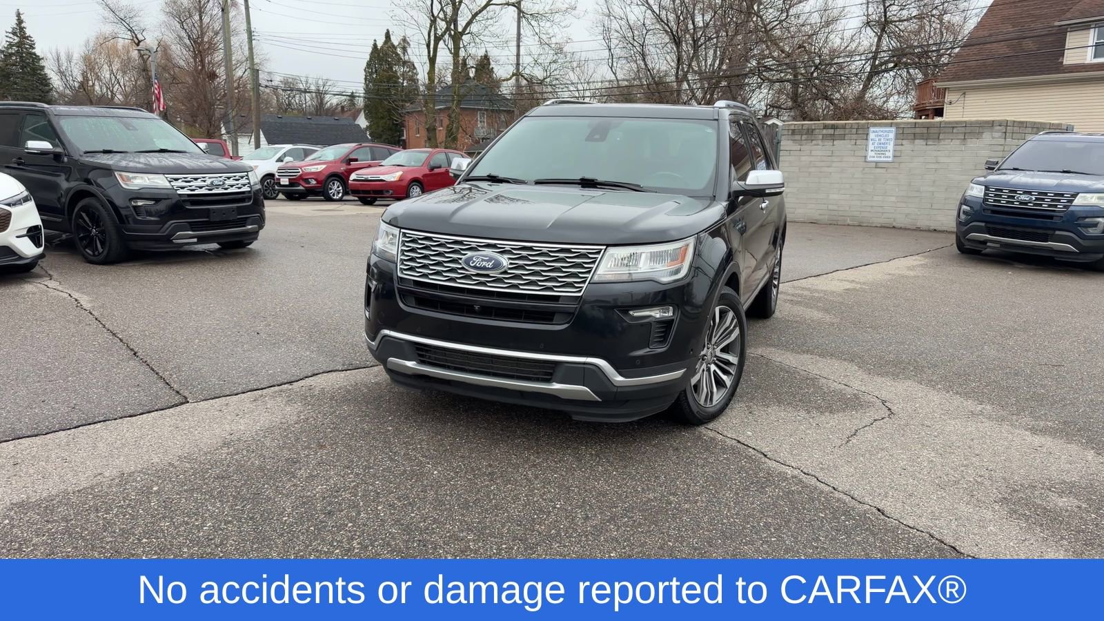 Used 2018 Ford Explorer Platinum image 3