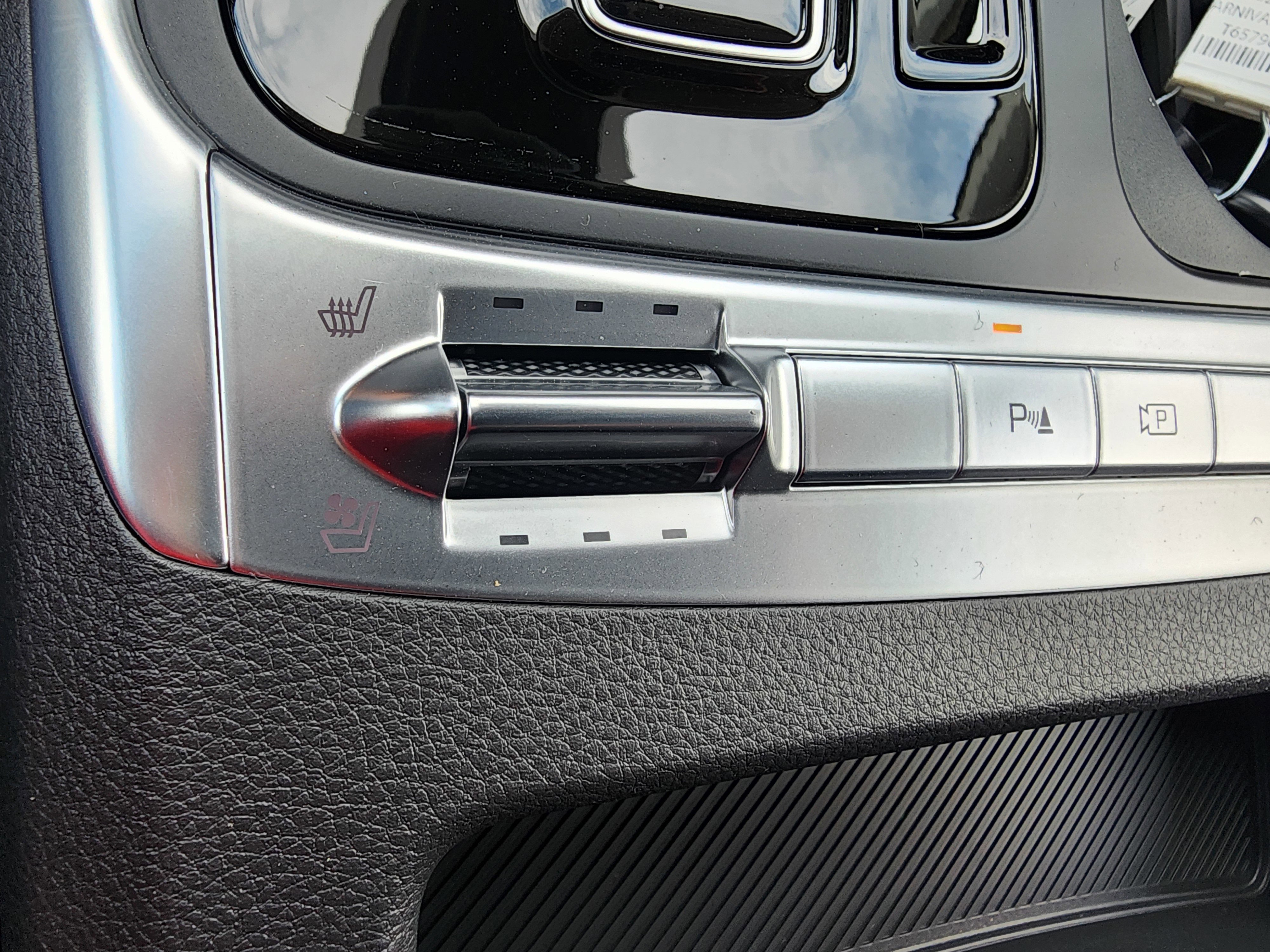 New 2026 Kia Carnival SX image 25