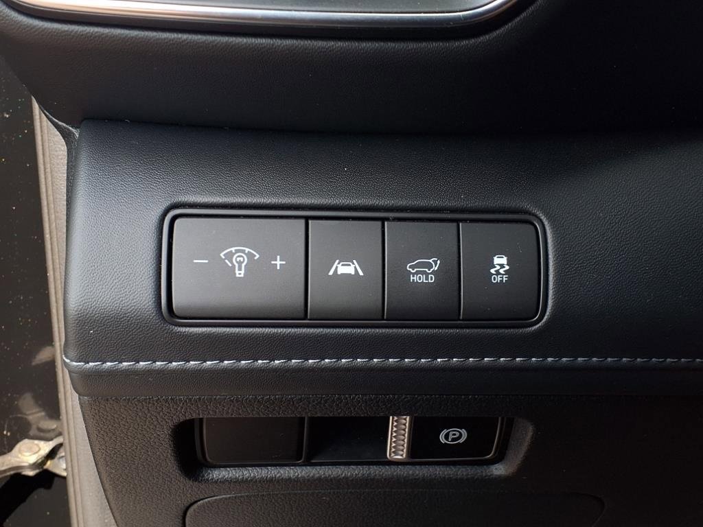 Used 2022 Hyundai Santa Fe Calligraphy image 19