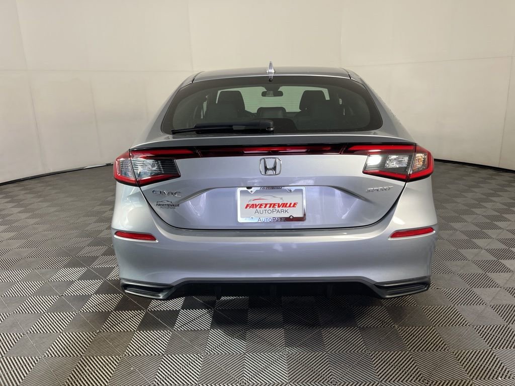 Used 2025 Honda Civic Sport image 10