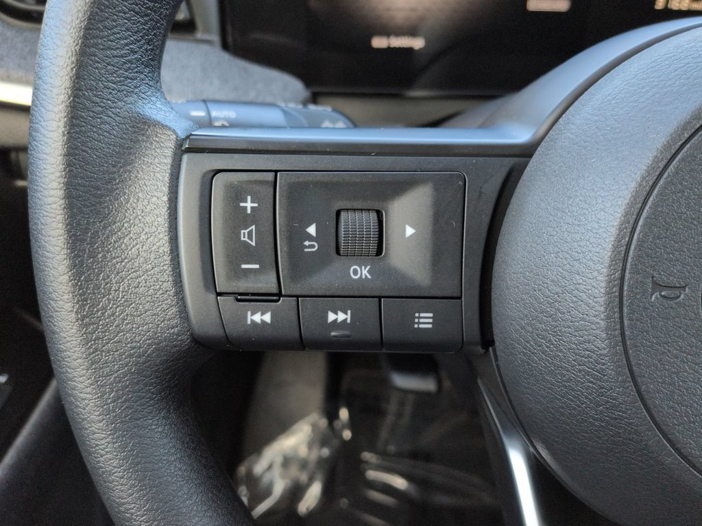 Certified 2026 Nissan Kicks SV FWD image 23