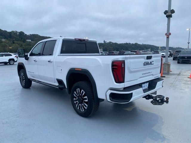 Used 2024 GMC Sierra 3500 Denali Ultimate image 9