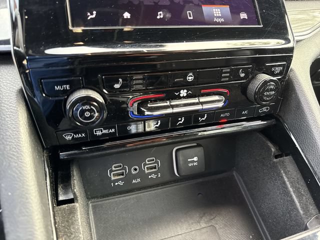 Used 2022 Jeep Grand Cherokee L Laredo RWD image 19
