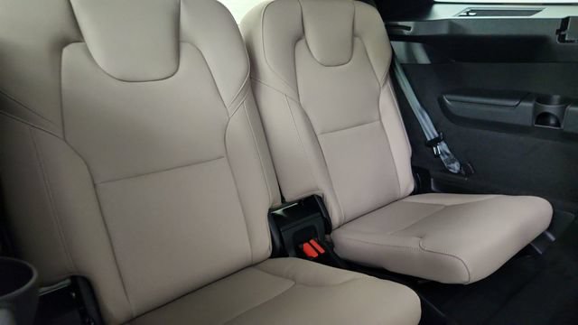 New 2026 Volvo XC90 T8 Plus w/ Protection Package AWD/4WD image 33