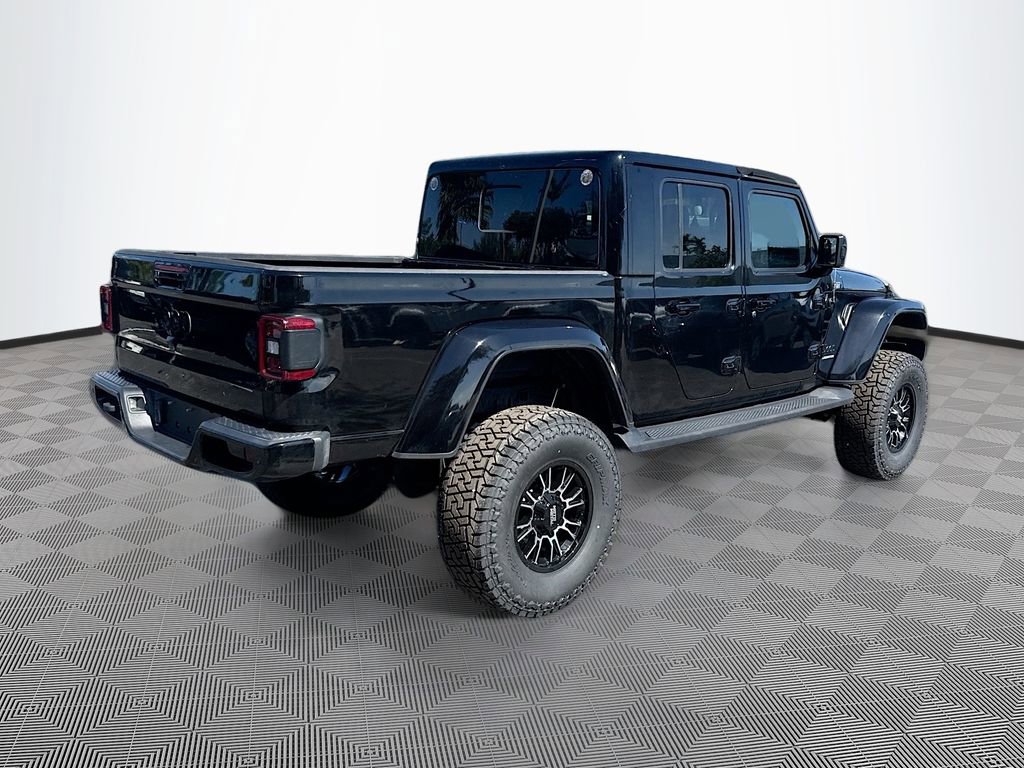 Used 2021 Jeep Gladiator Overland AWD/4WD image 6