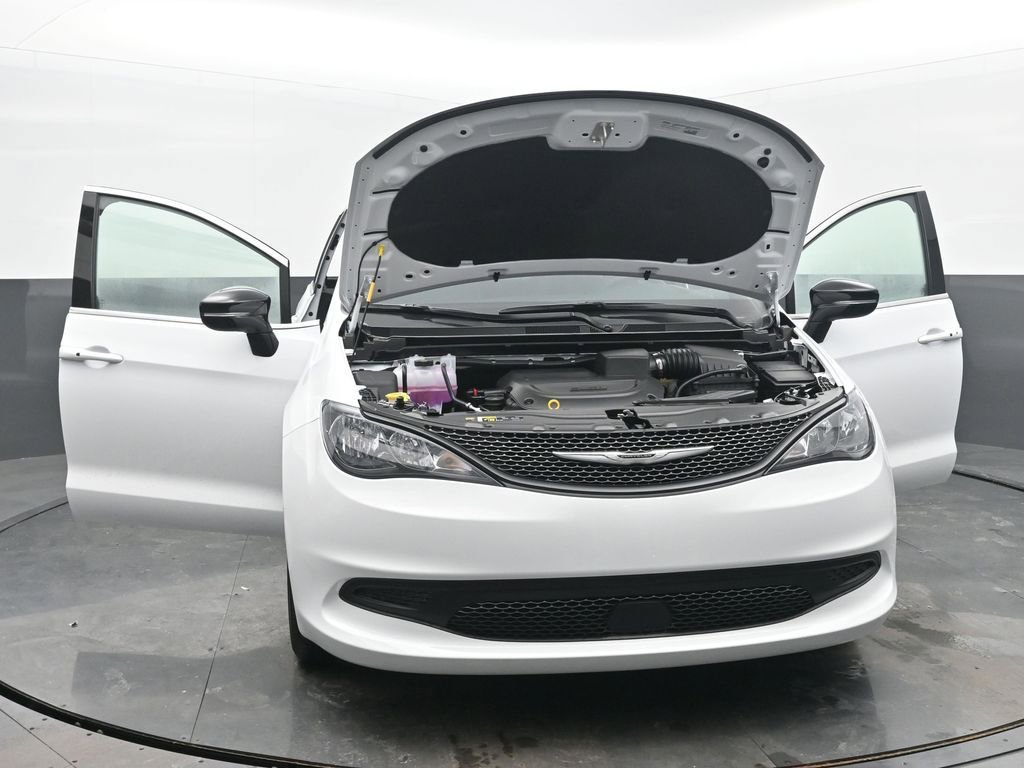 New 2026 Chrysler Voyager LX FWD image 54