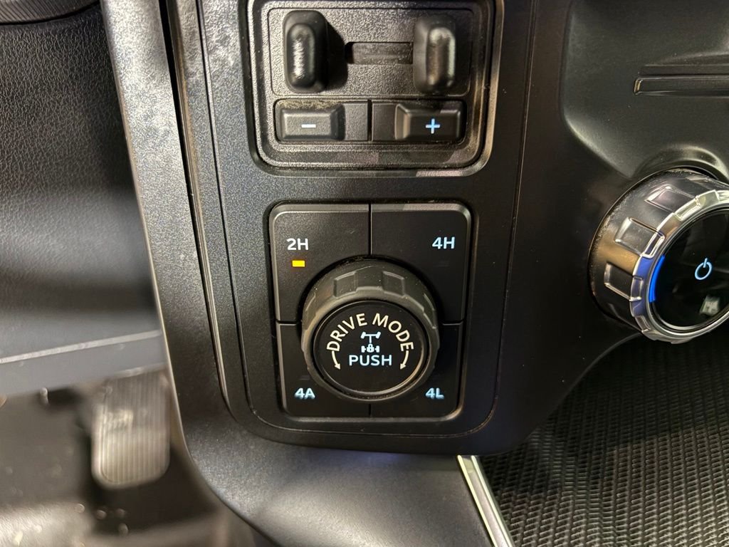 Used 2022 Ford F150 Raptor w/ Equipment Group 801A High AWD/4WD image 27