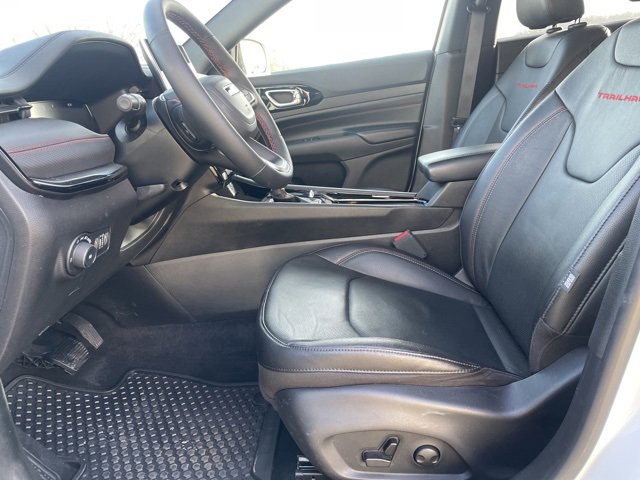 Used 2024 Jeep Compass Trailhawk w/ Trailhawk Elite Group image 8