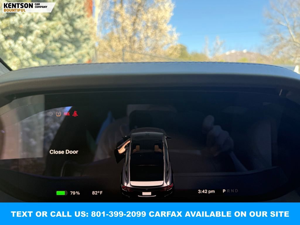 Used 2023 Tesla Model X image 16