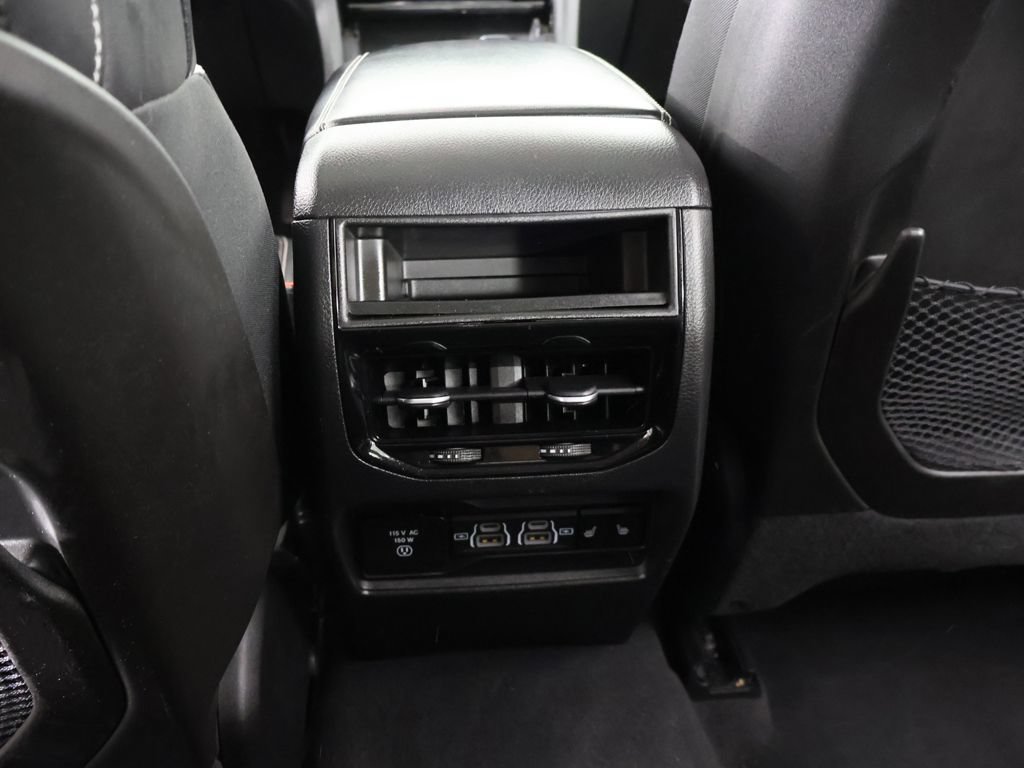 Used 2022 Jeep Grand Cherokee Limited 4xe w/ Luxury Tech Group II AWD/4WD image 68