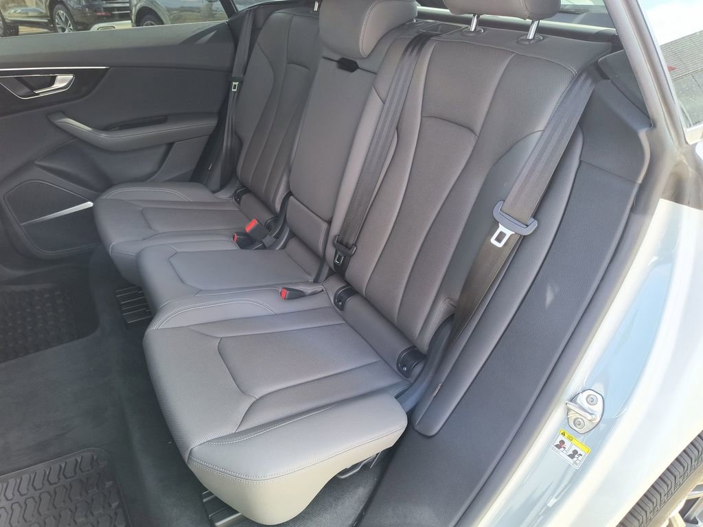 New 2025 Audi Q8 Premium Plus image 15