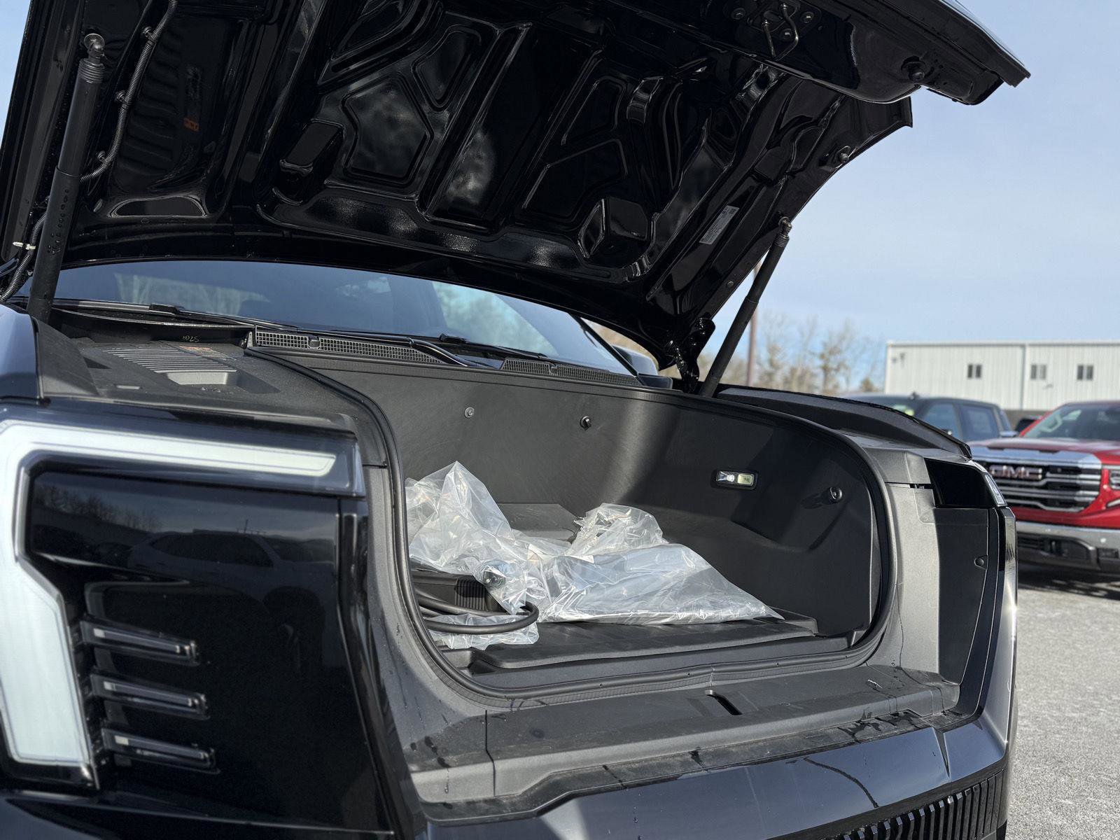 New 2026 GMC Sierra EV Elevation image 3