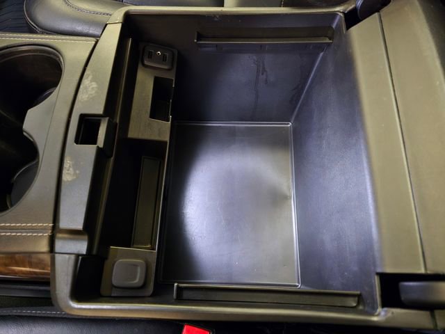 Used 2018 Chevrolet Tahoe LT w/ LT Signature Package image 28