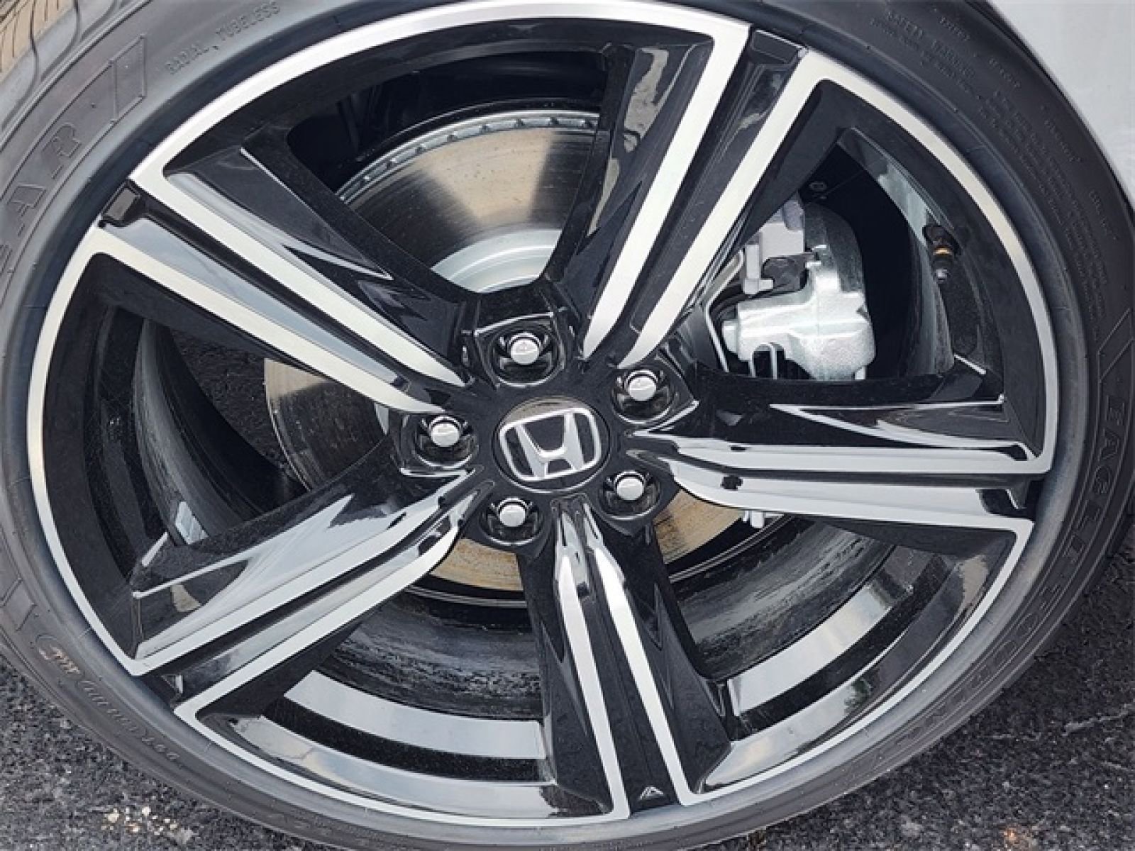 Used 2023 Honda Accord Sport image 8