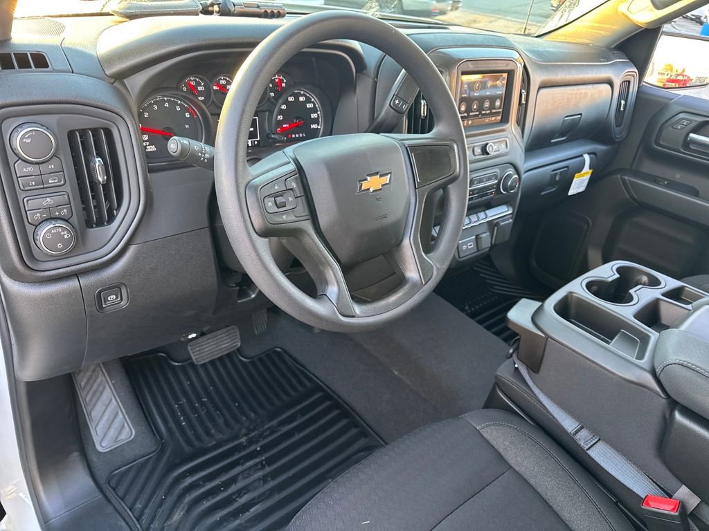 New 2026 Chevrolet Silverado 1500 Custom w/ Turbomax Blackout Package image 17