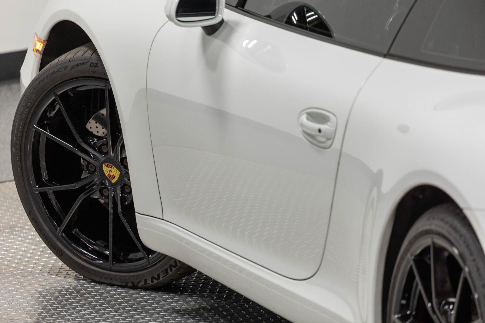 Used 2013 Porsche 911 Carrera RWD image 36