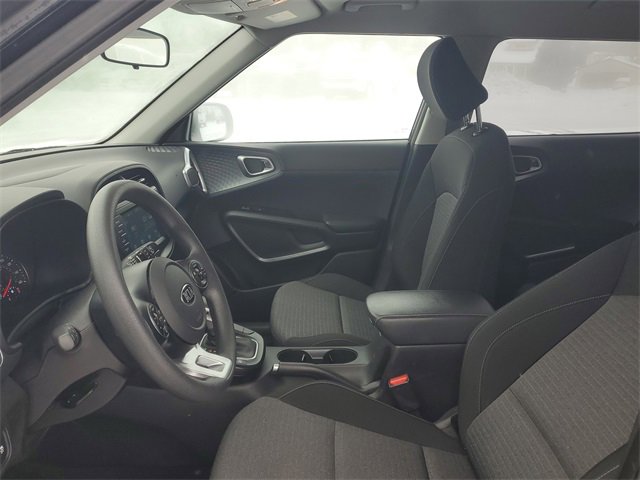 Certified 2021 Kia Soul S image 15