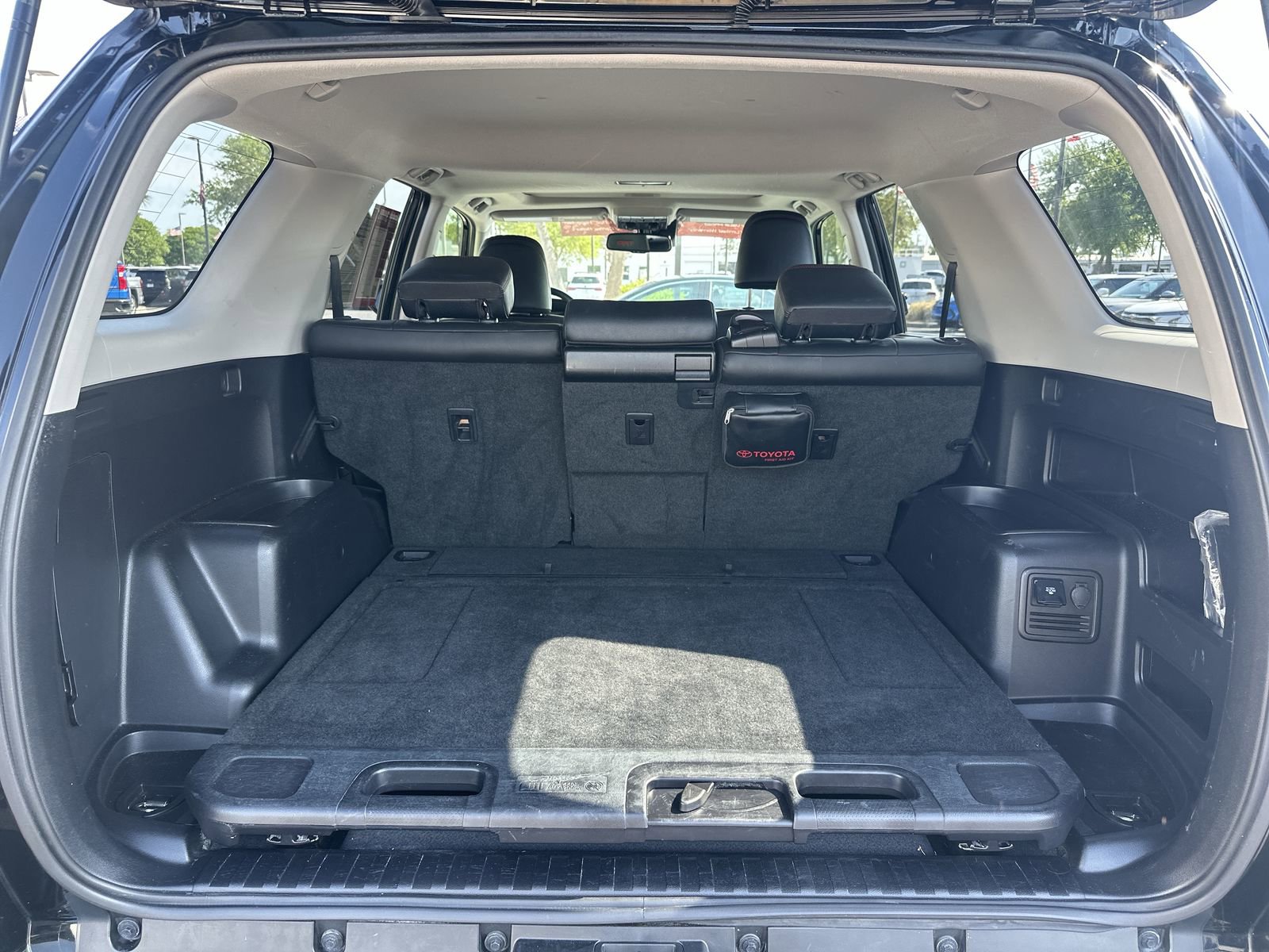 Used 2021 Toyota 4Runner TRD Off-Road Premium w/ Moonroof Package AWD/4WD image 32