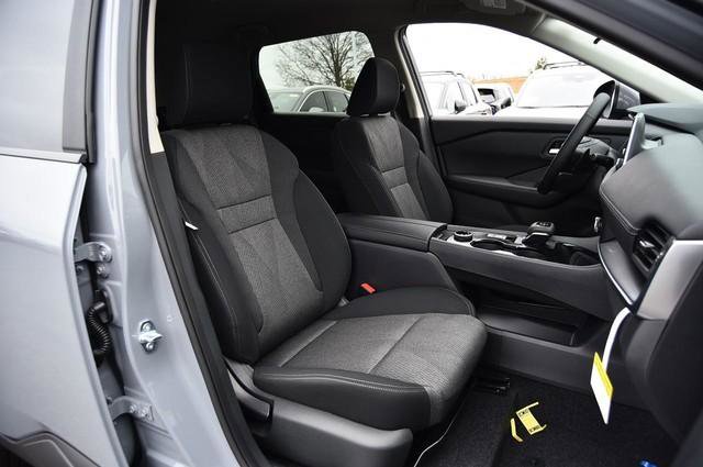 New 2026 Nissan Rogue SV image 20