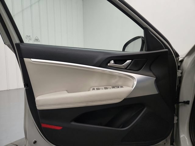 Used 2024 Genesis G70 2.5T AWD/4WD image 21