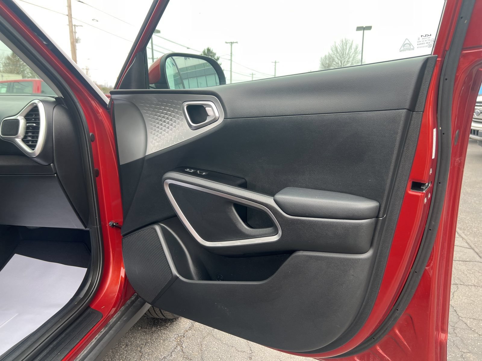 Used 2023 Kia Soul LX FWD image 26