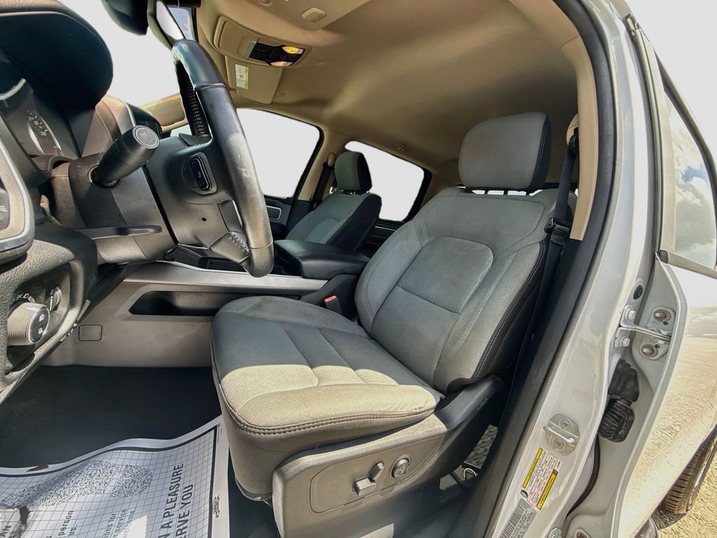 Used 2020 RAM 1500 Big Horn AWD/4WD image 23