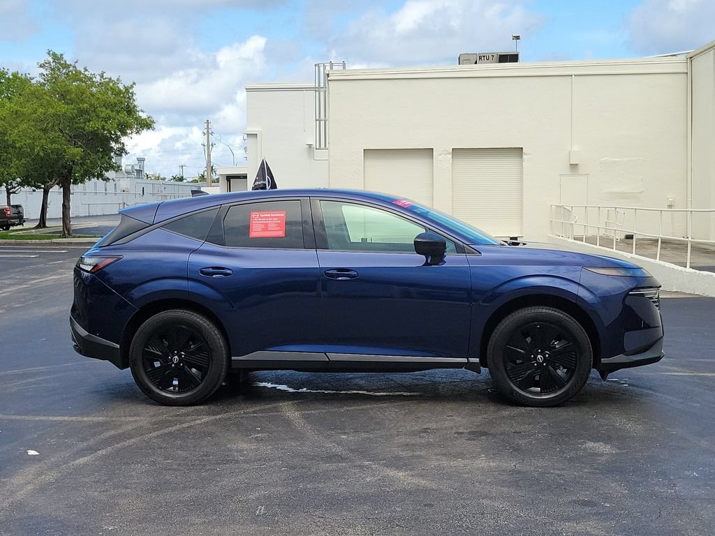 Certified 2025 Nissan Murano SV AWD/4WD image 2