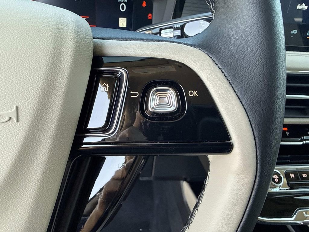 New 2026 Lincoln Corsair Premiere image 29