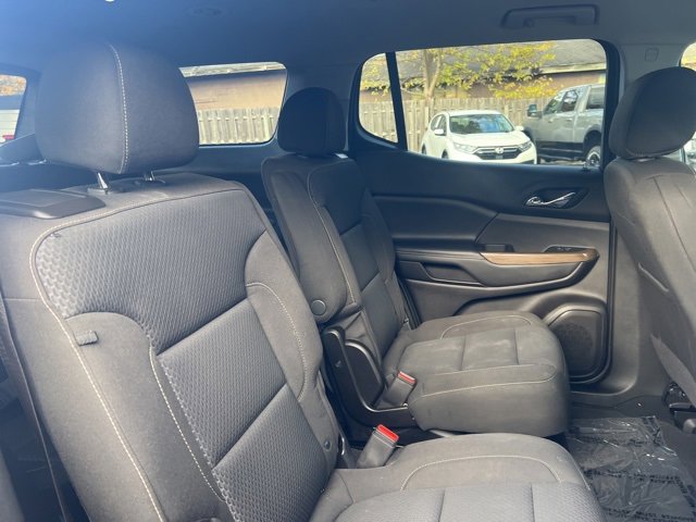 Used 2023 GMC Acadia SLE w/ Driver Convenience Package image 15