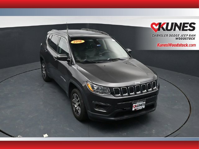 Used 2018 Jeep Compass Latitude w/ Popular Equipment Group AWD/4WD image 1